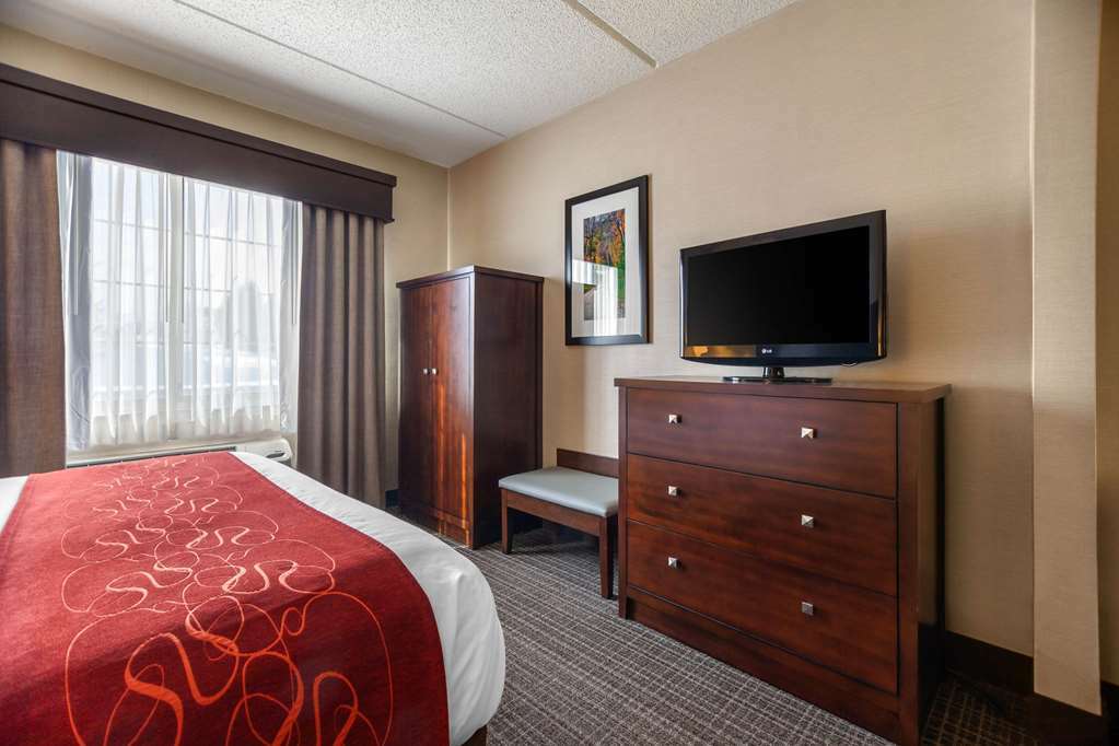 Comfort Suites Green Bay Room photo